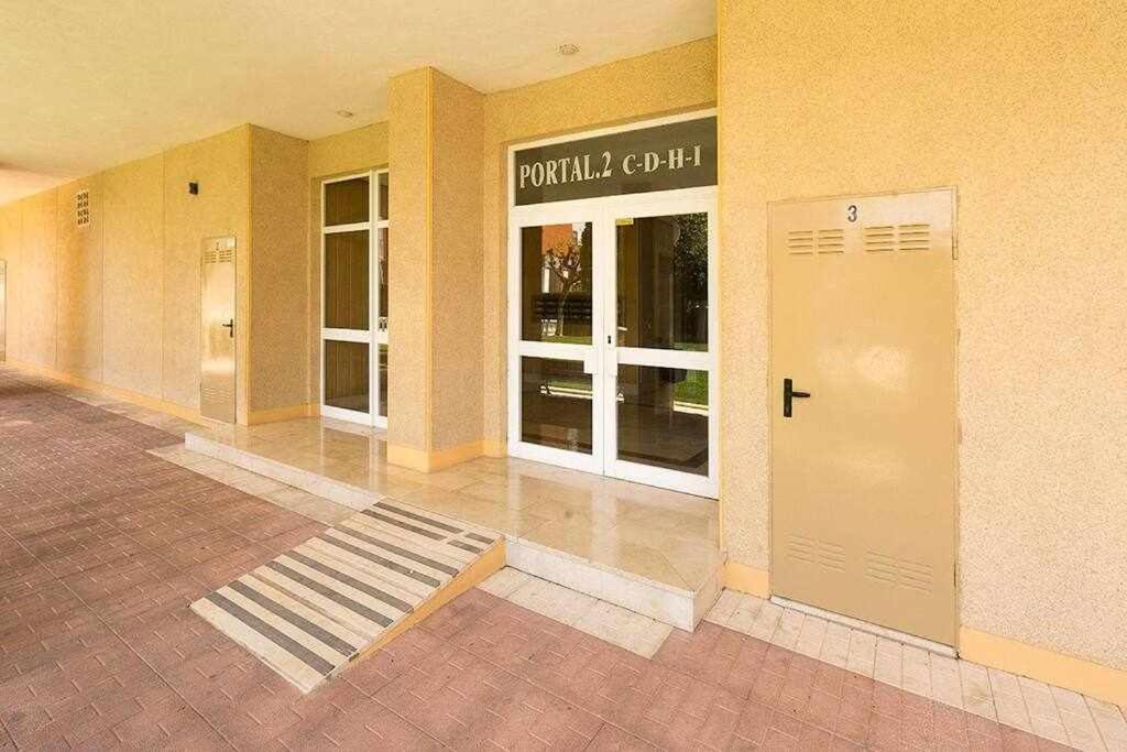 Oasis II Apartamento Playa Albufereta Apartment Аликанте Екстериор снимка